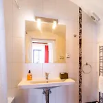 Leylaria Affittacamere 3*