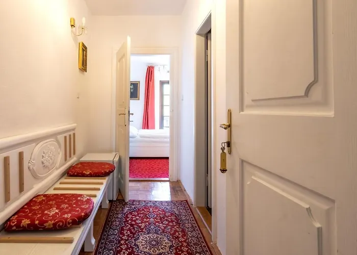 Leylaria Pensjonat 3*