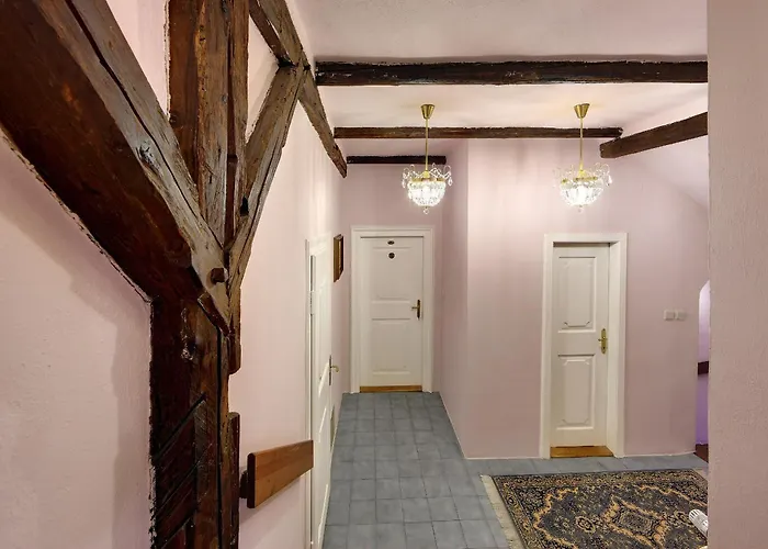 Gæstehus Leylaria 3*