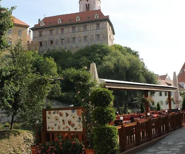 Leylaria Pensjonat 3*